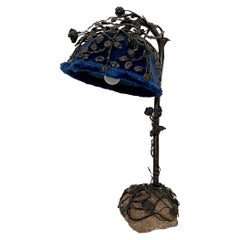 Lampe de bureau Art nouveau française en bronze moulé avec arbre à roses, vers 1910