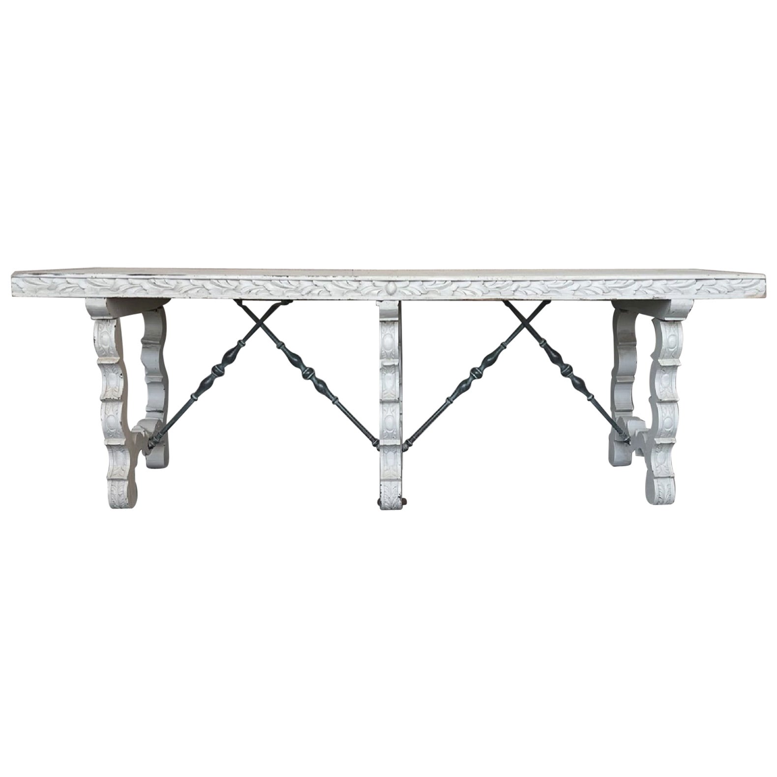 Consola o centro de mesa grande con patas de lira pintado en blanco en el siglo XIX