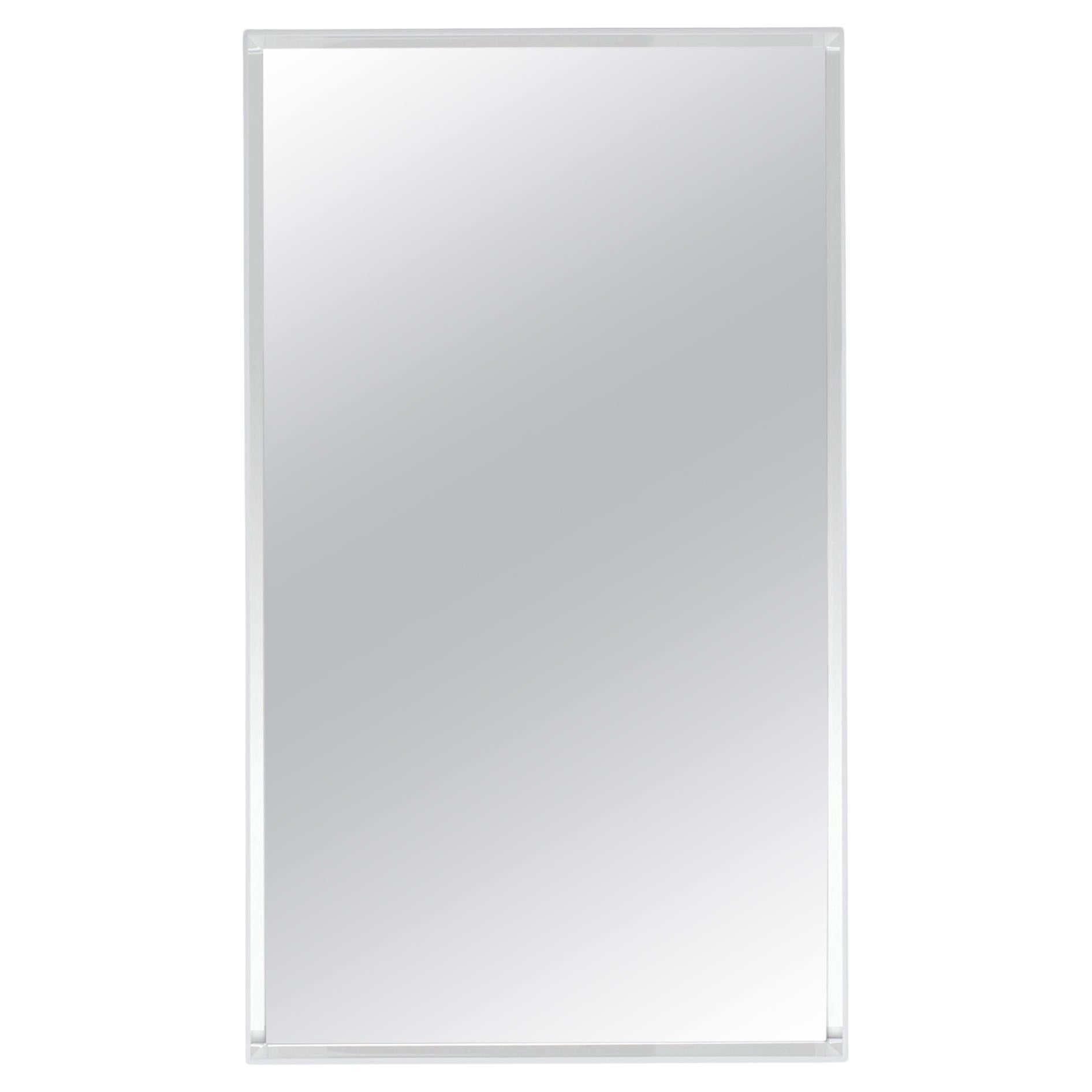 Grand miroir Kartell Only Me en blanc brillant de Philippe Starck