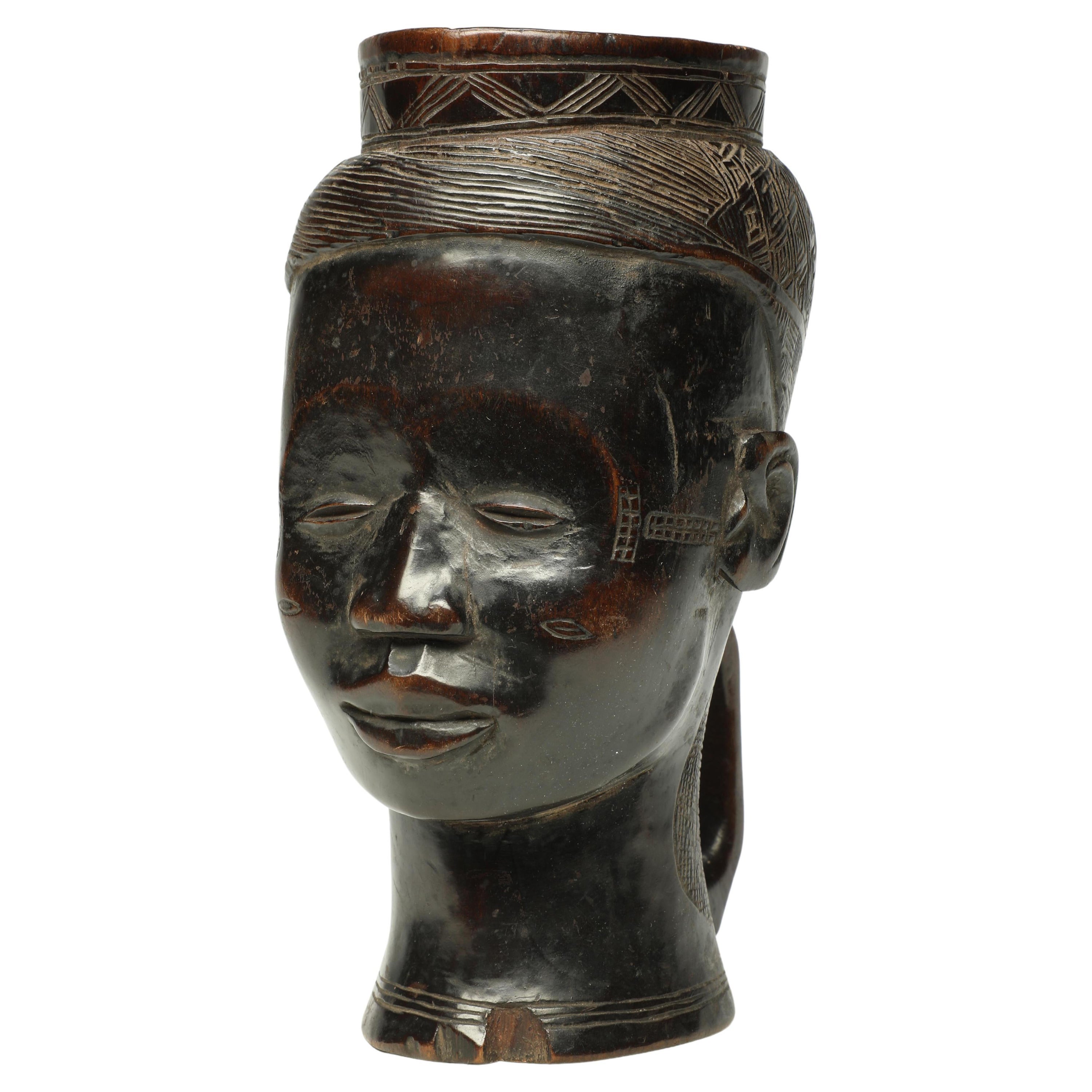 Very Early Used Carved Wood Kuba Figural Cup, Congo, Africa Sweet Face For Sale