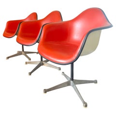 Vintage Midcentury Charles & Ray Eames Fiberglass Shell Chairs by Herman Miller