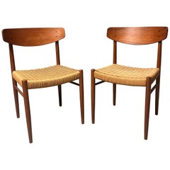 a.M. Møbler Pair of Teak and Paper Cord Side Chairs 'Model 501' 1960s