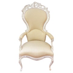 Grand fauteuil Bergère de style Louis XV, peint  bois,