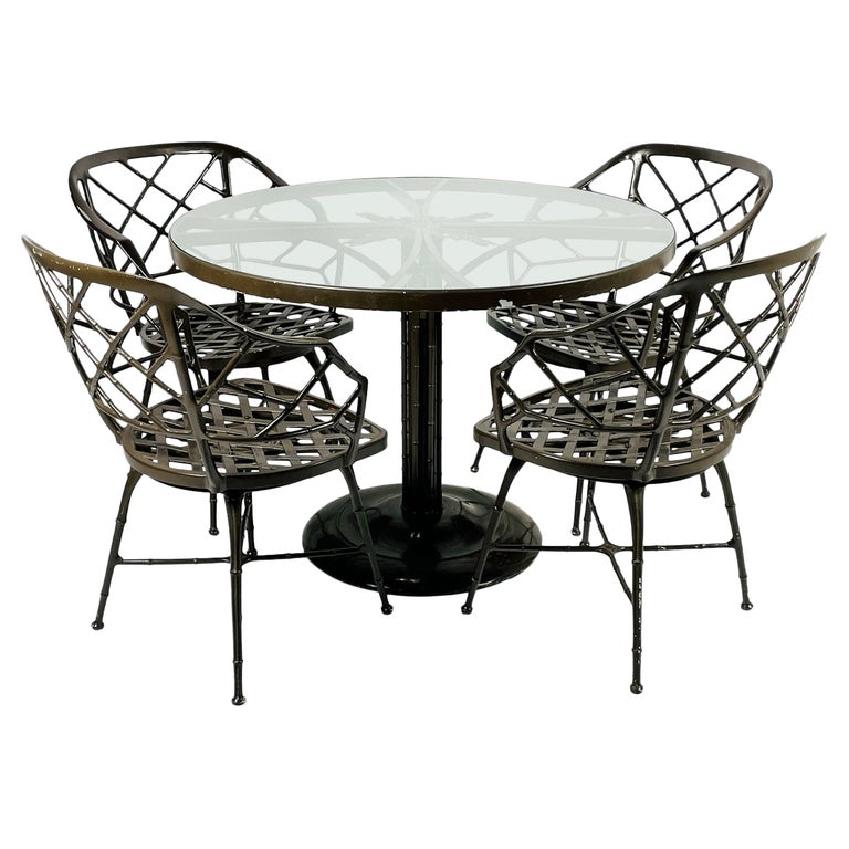 Ensemble de patio vintage - Table et 4 chaises - par Brown Jordan En vente  sur 1stDibs