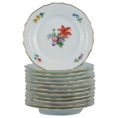 Antique Royal Copenhagen Light Saxon Flower, Twelve Plates in Hand-Painted Porcelain