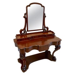 Quality Victorian Used Carved Mahogany Dressing Table