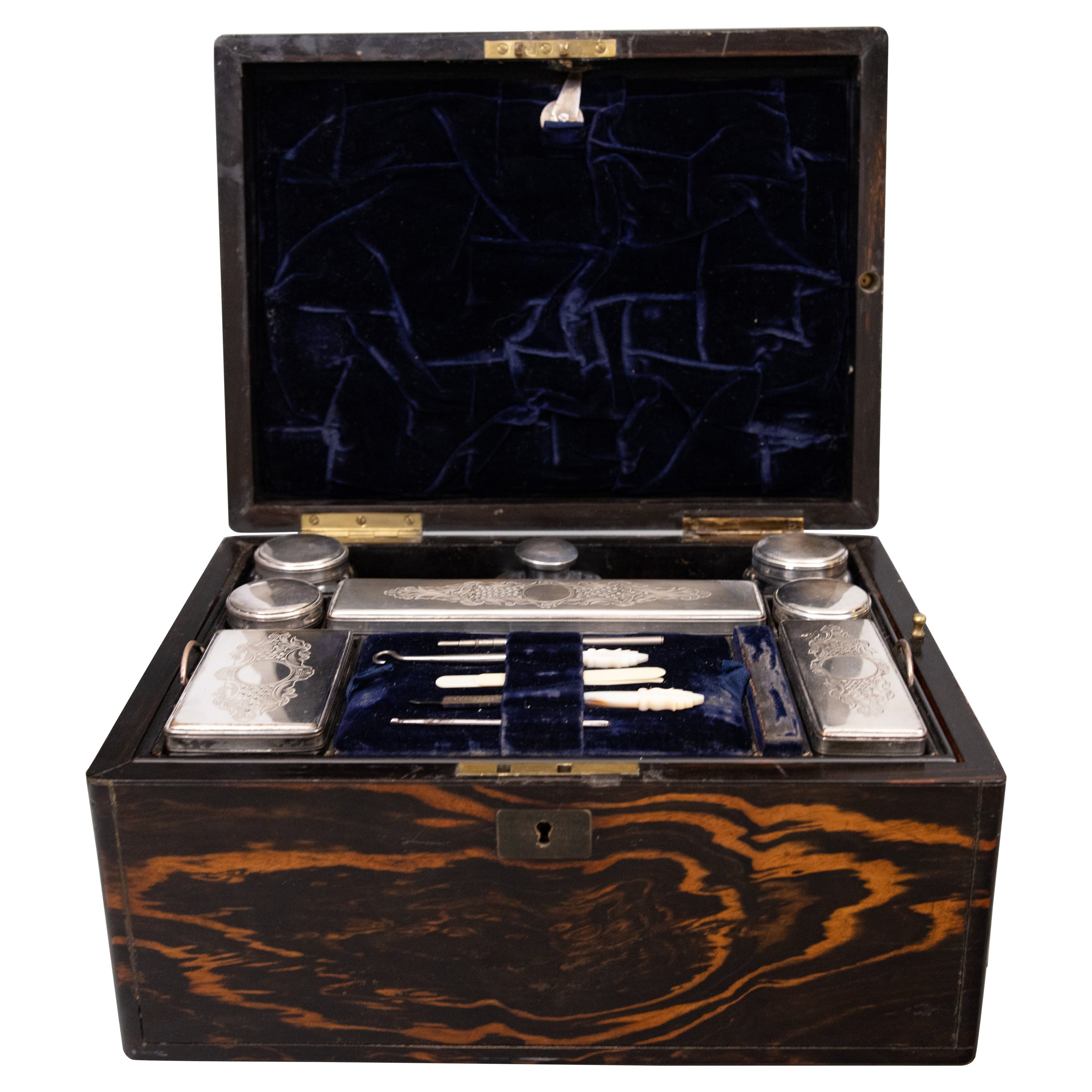 Antique English Coromandel Fitted Traveling Vanity Dressing Box, circa 1870 For Sale