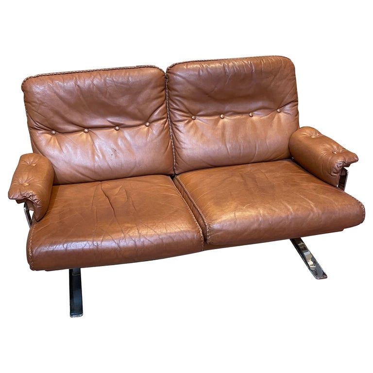 Leather Settee For Sale at 1stDibs