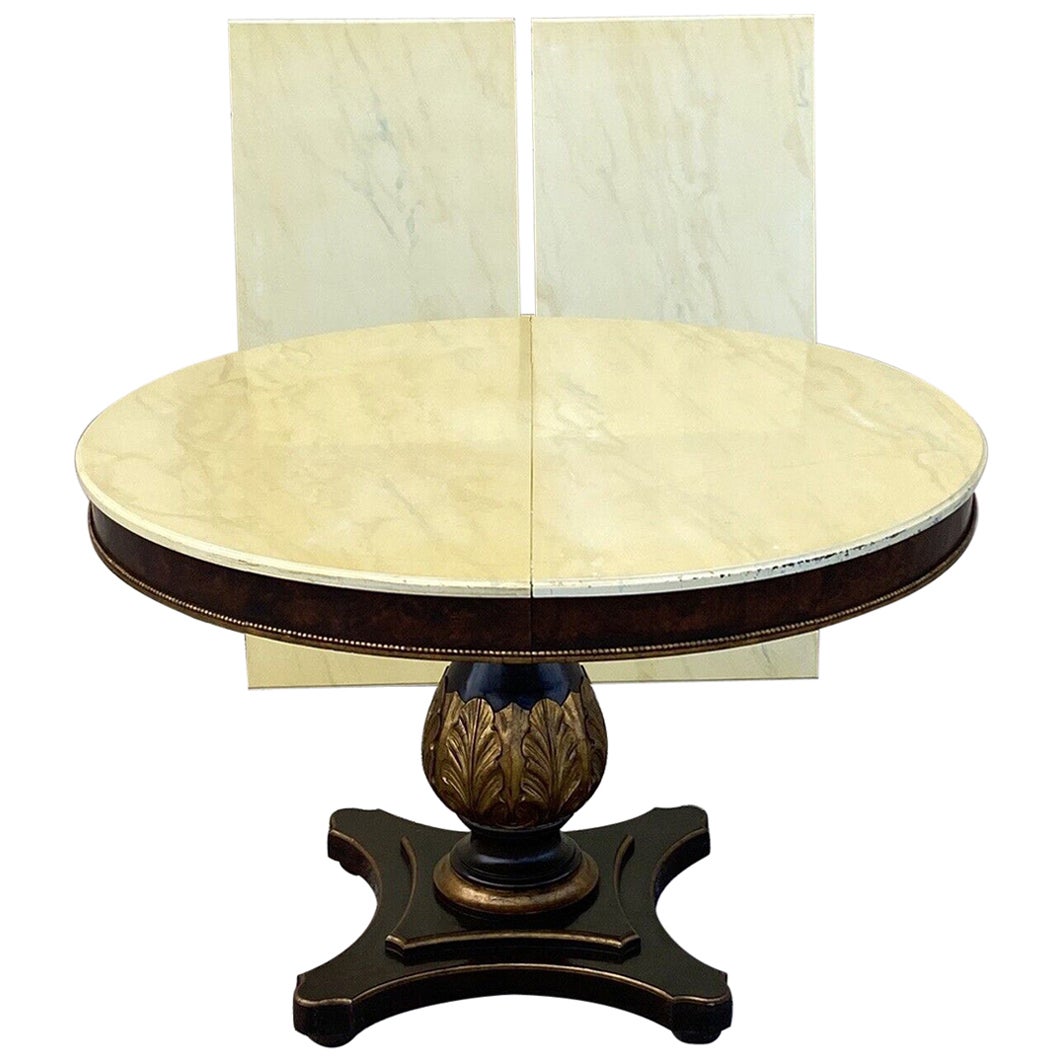 Table de salle à manger ronde italienne vintage de style Régence à piédestal et plateau en laque crème