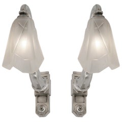 Vintage Degue French Art Deco Pair of Wall Sconces, circa 1930