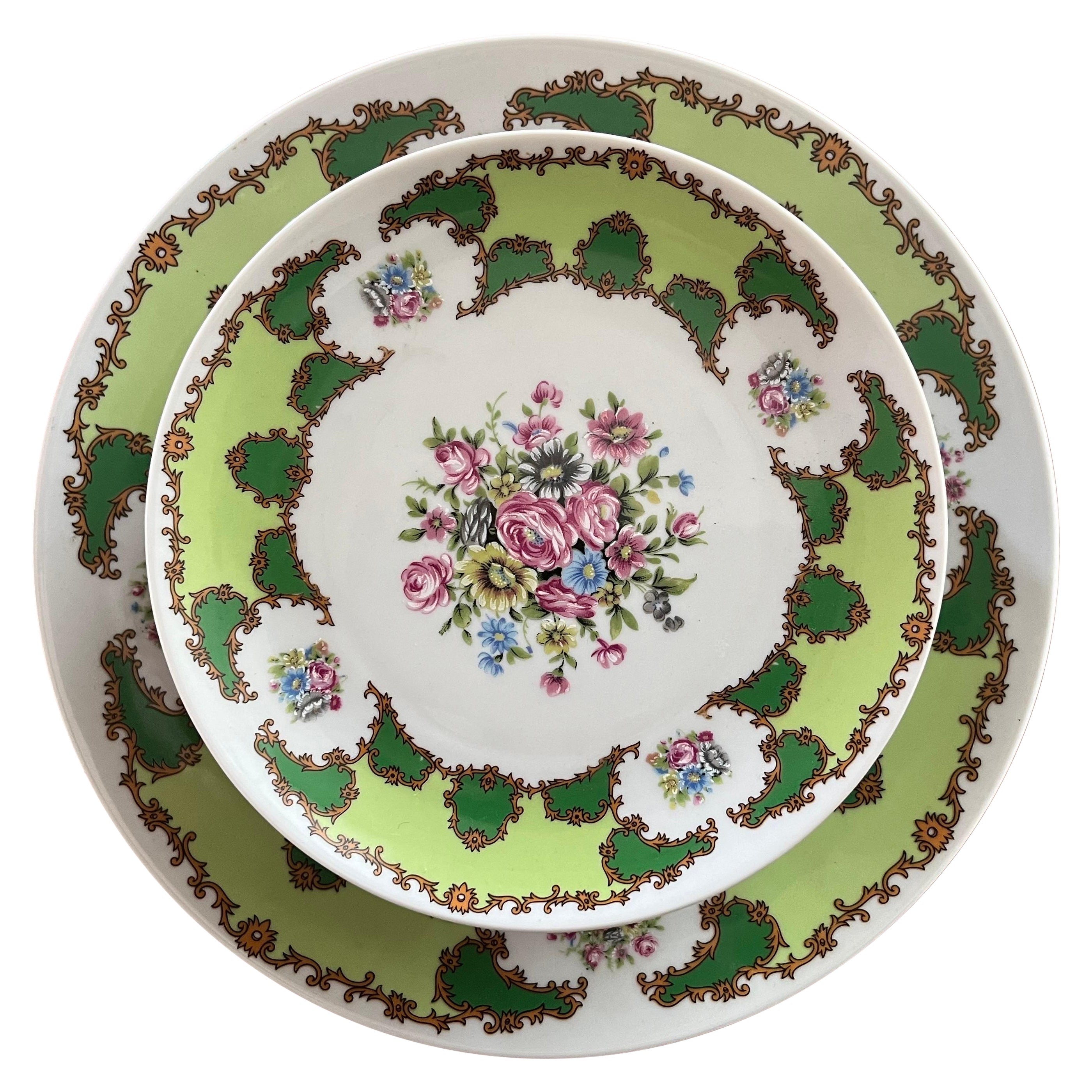 Coordinated Dessert Green Decorated Porcelain '900 -Antiques' For Sale