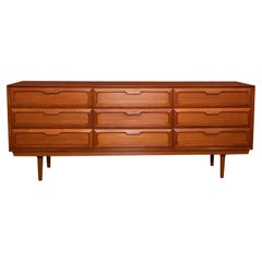 Vintage Sculptural Teak 9 Drawer Mid Century Sideboard Dresser