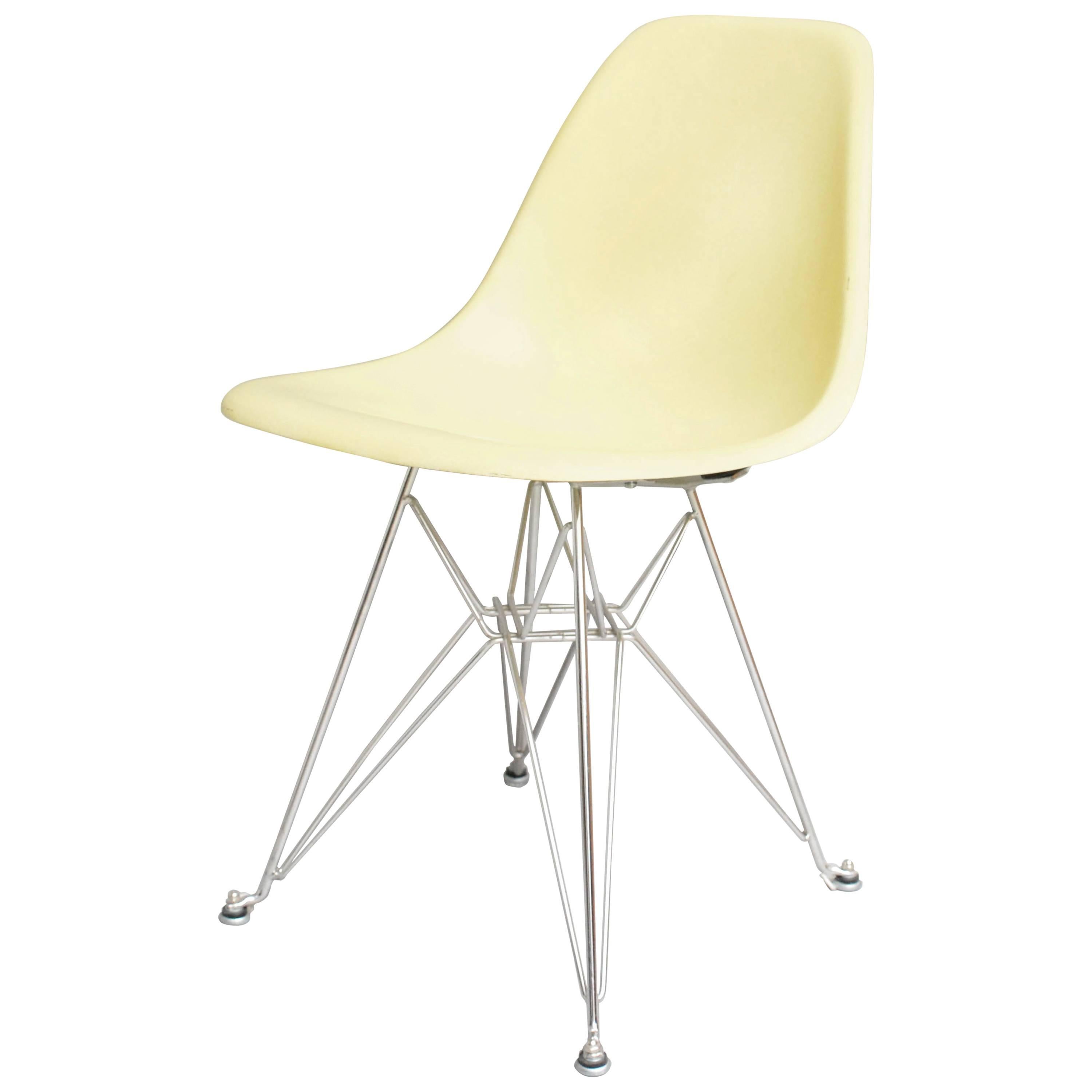 Eames Side Shell Chair in Lemon Yellow on Eiffeltower Base