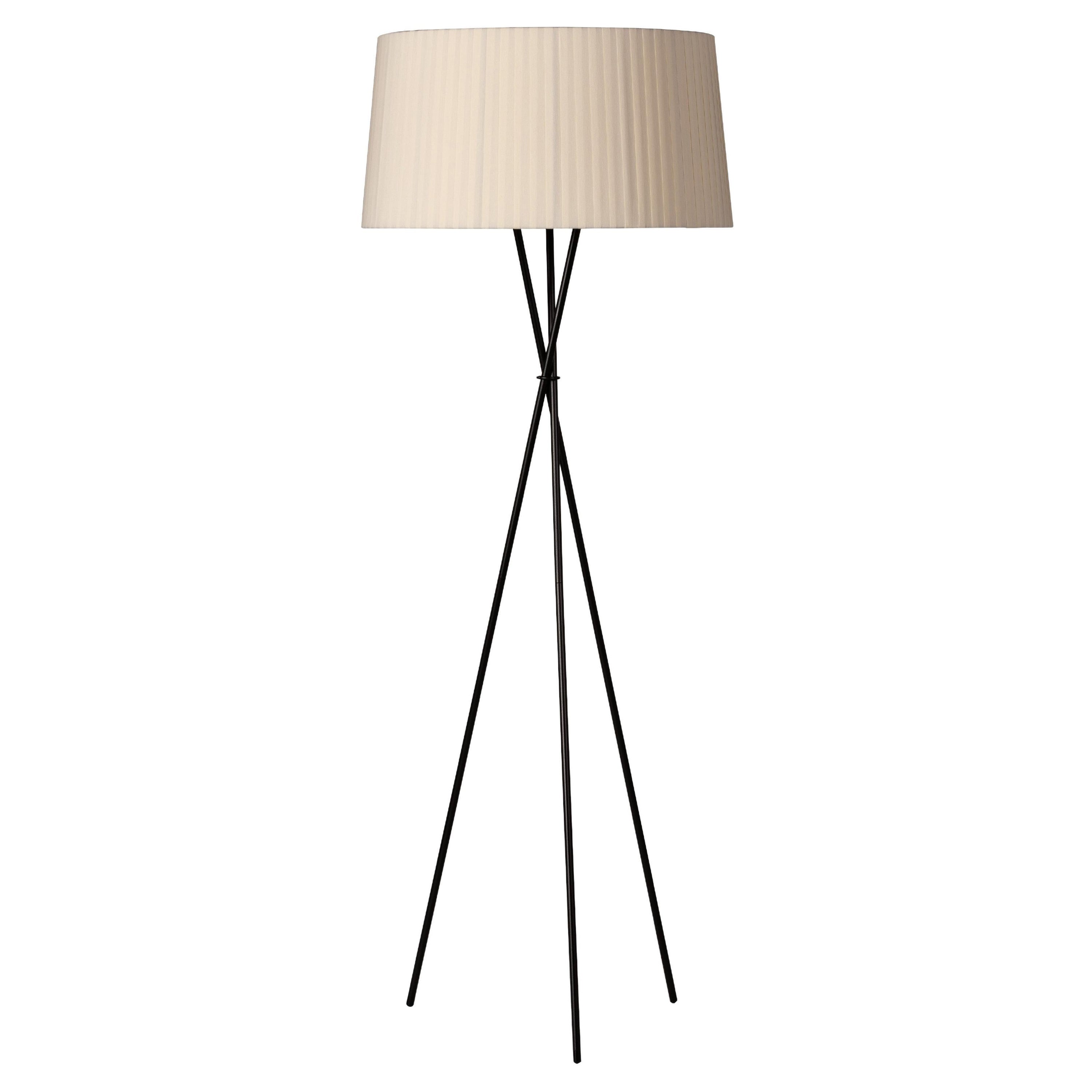 Natural Trípode G5 Floor Lamp by Santa & Cole