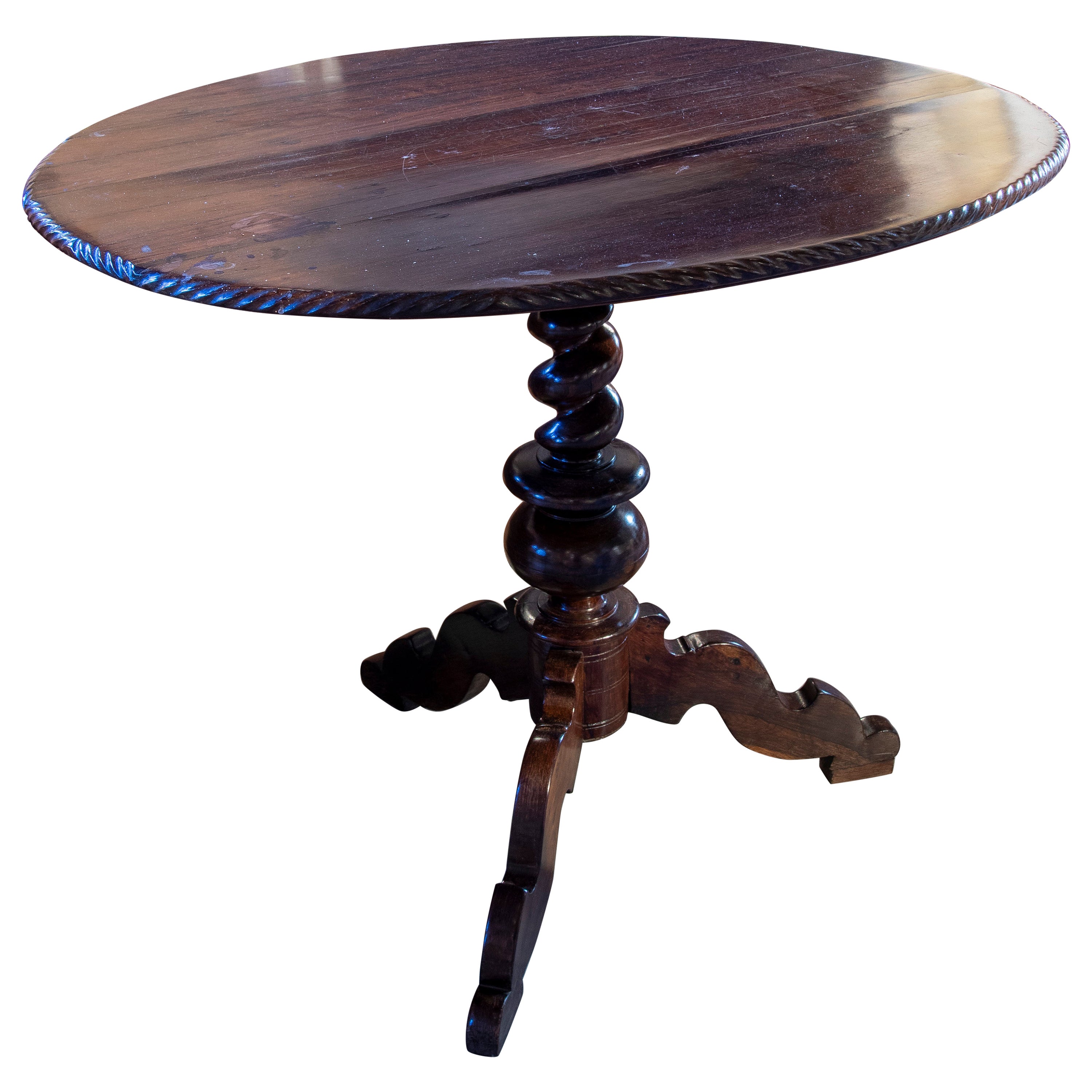 19th Century Portuguese Rosewood Table with Oval Top and Leg in the Middle For Sale