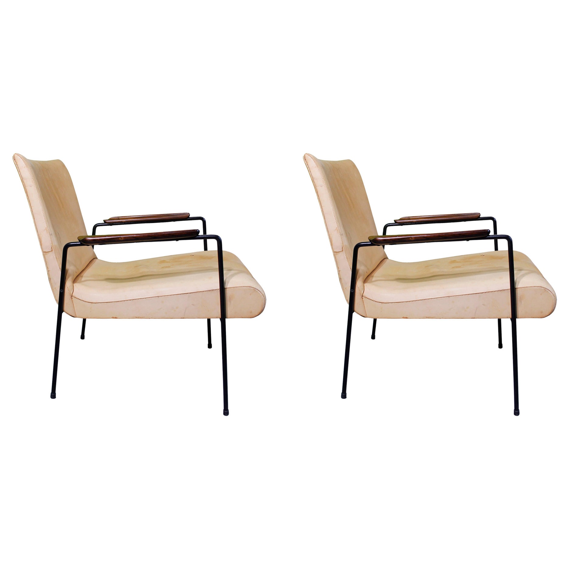 Pair of Metal Leve Armchairs by Joaquim Tenreiro For Sale