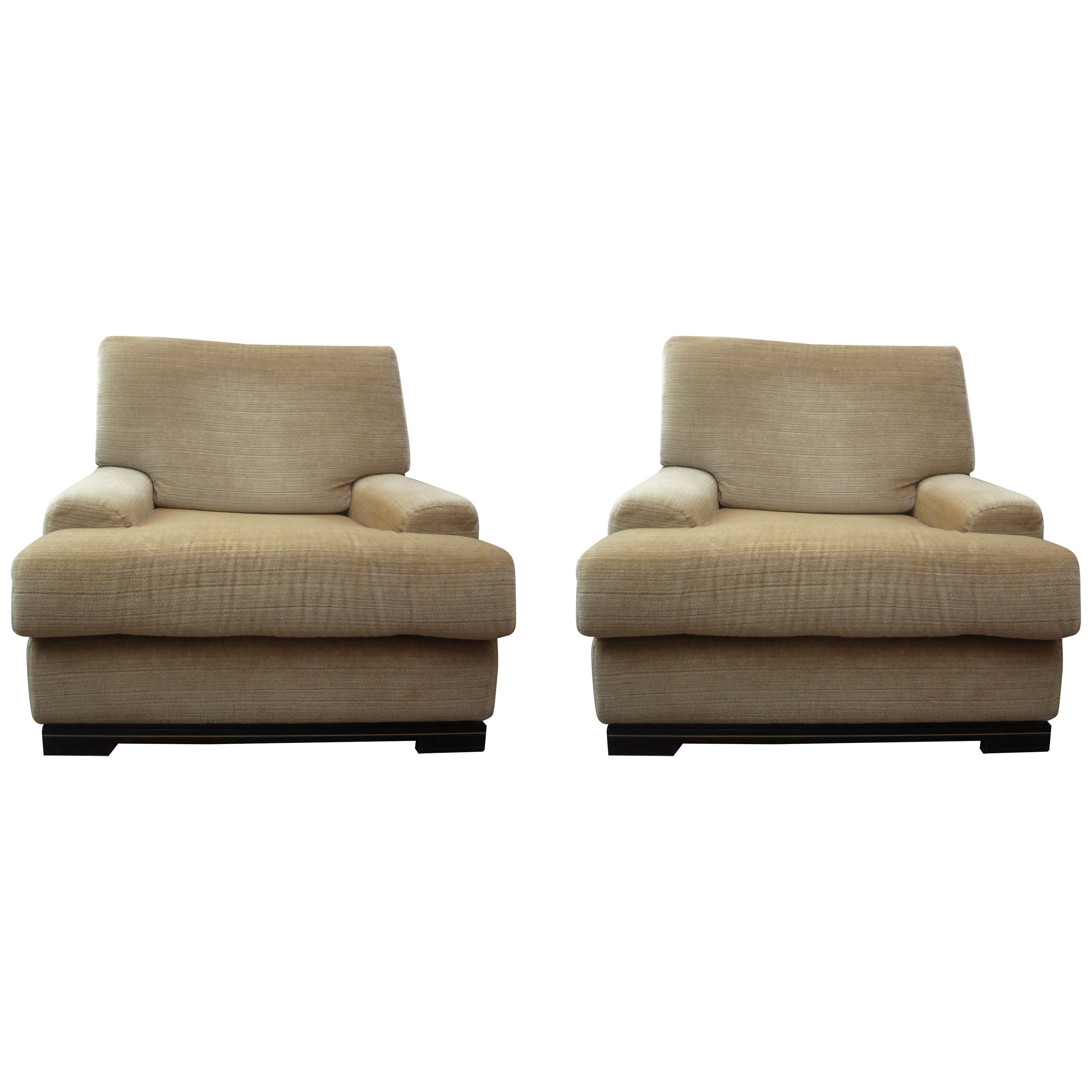 Pair of French Modern Club Chairs by Pierre Vandel For Sale