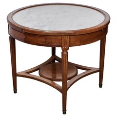 Mahagoni-Tisch im Louis-XVI-Stil
