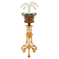 Jardinière/stand de style Renaissance du 19ème siècle en bronze, marbre et bronze doré