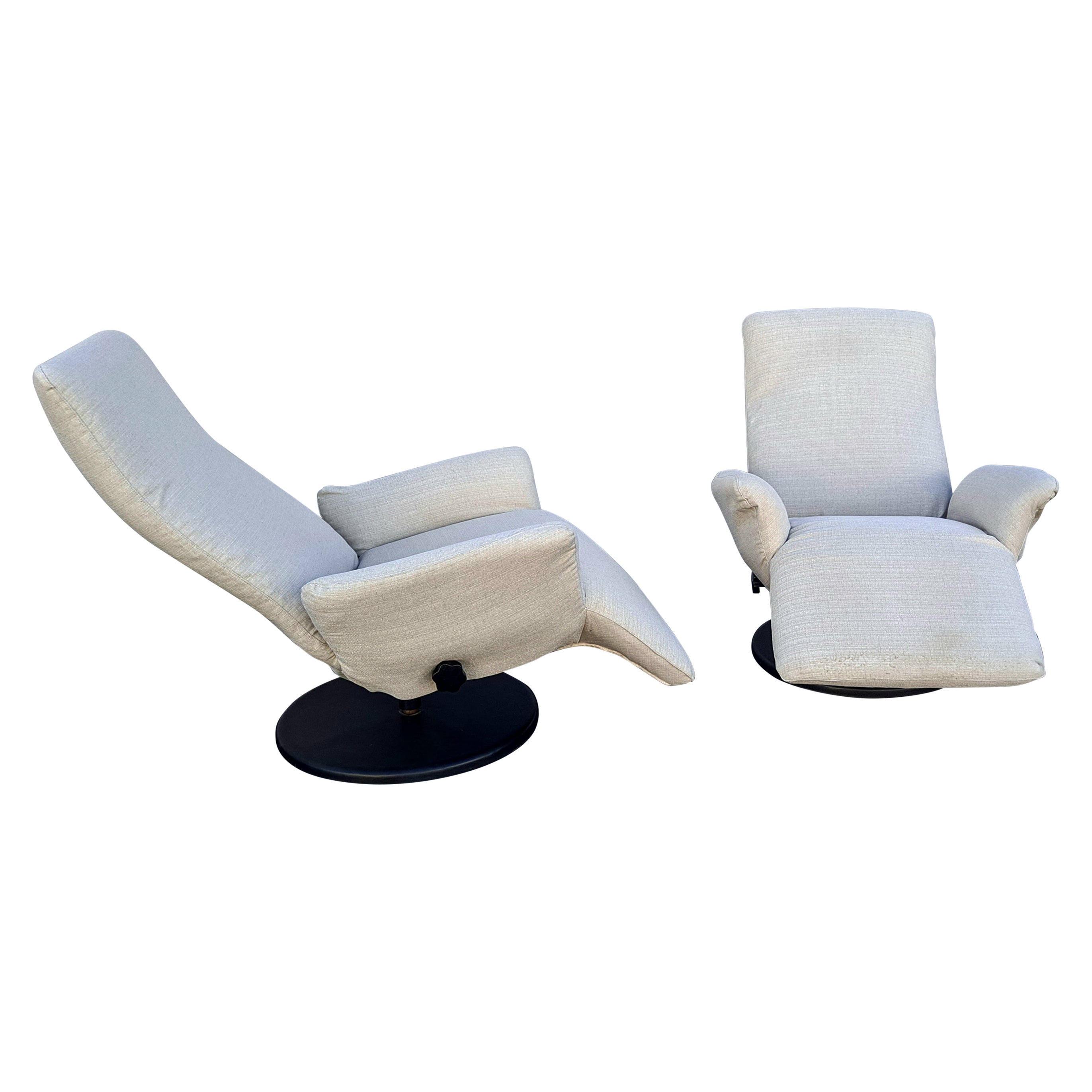 Midcentury Italian Reclining Pair of Chairs For Sale