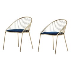 Ein Paar Agora-Stühle von Pepe Albargues