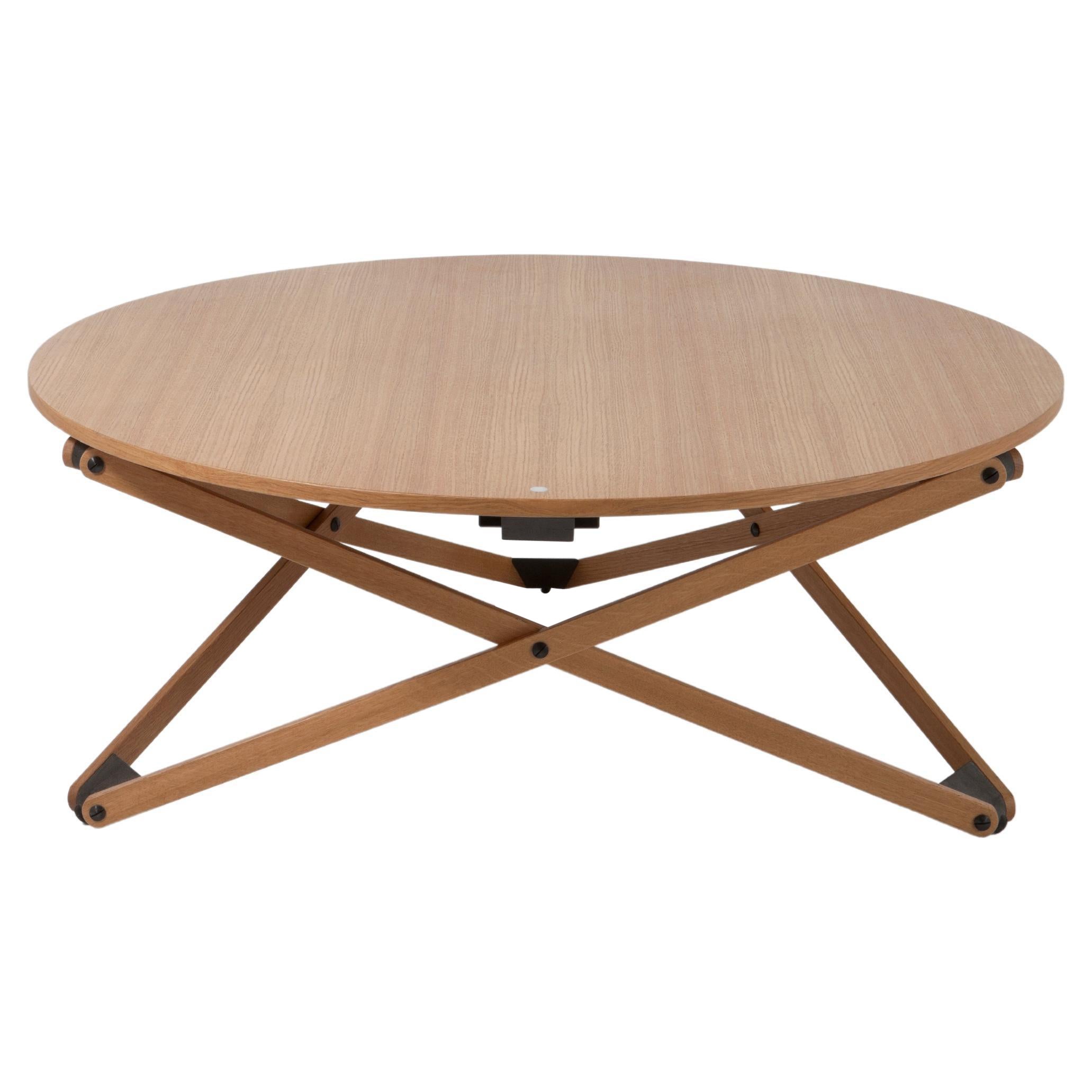 Table Subeybaja en chêne de Robert Heritage, Roger Webb