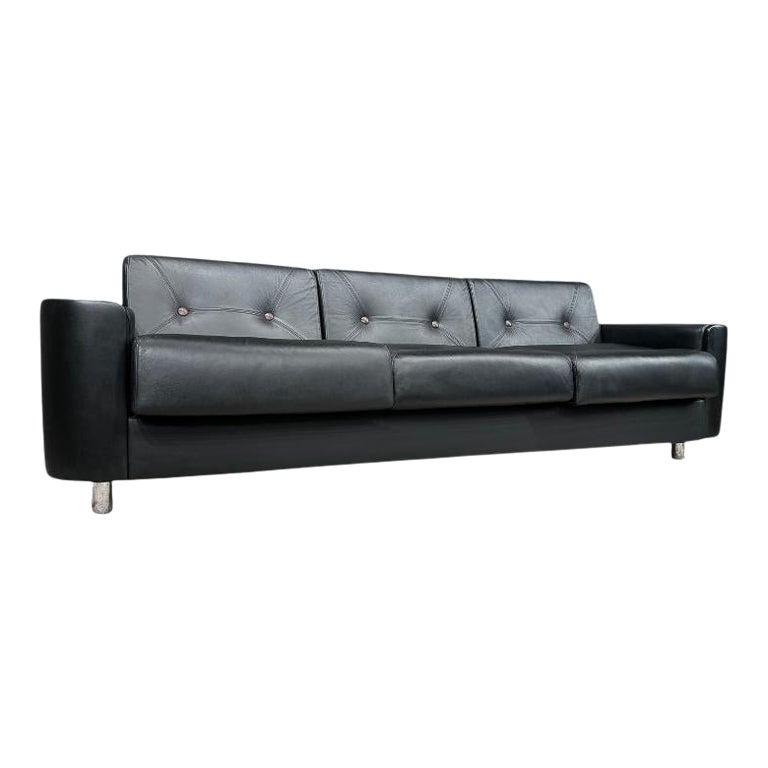 Mid-Century Modern Sofa in Black Leather & Wood by Jorge Zalszupin, Brazil, 1970 For Sale