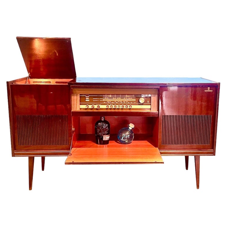 Gws243 Mid-Century Modern Stereo Console Cabinet Record Player Refurbished  For Sale at 1stDibs