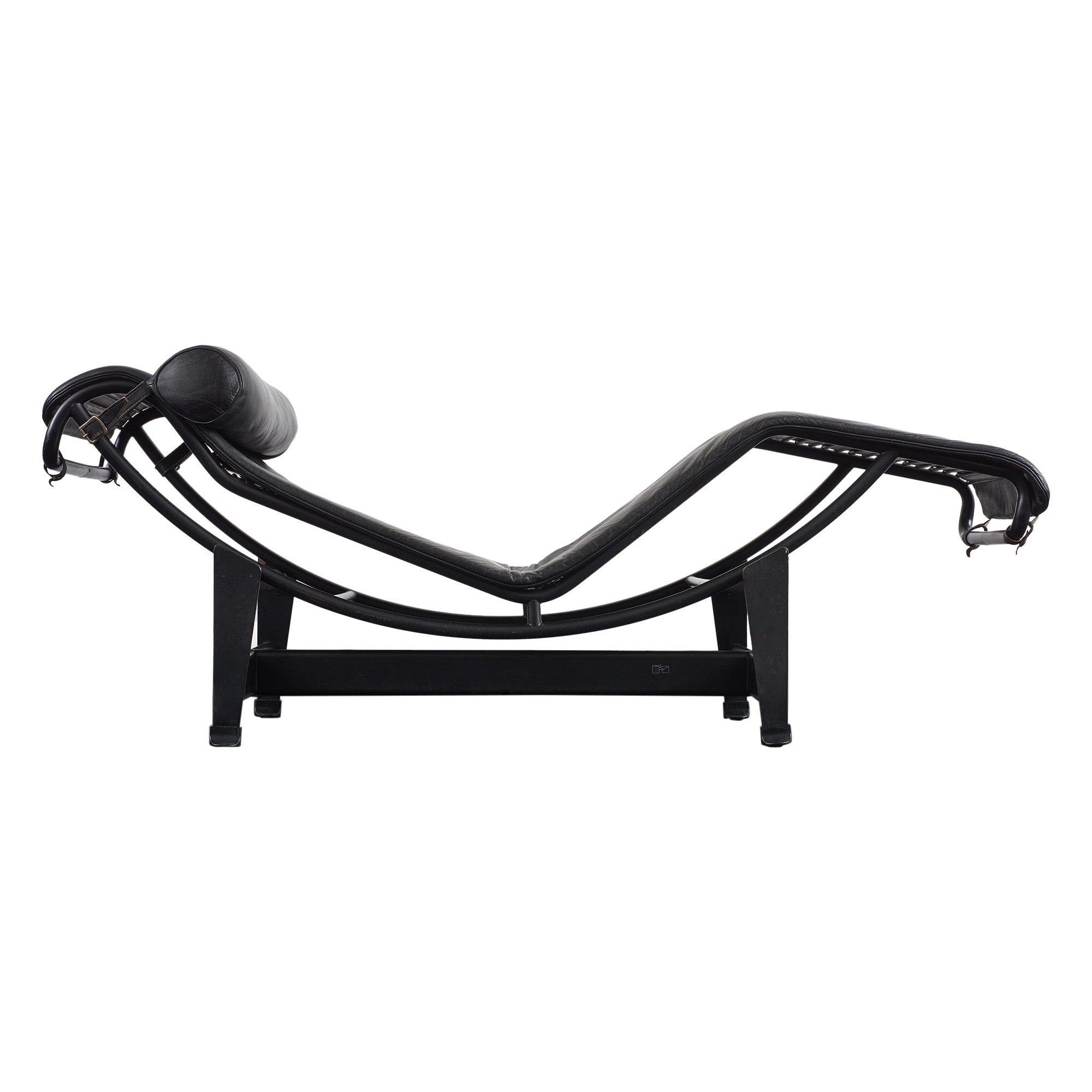Cassina LC 4 chaise lounge by Charlotte Perriand / Le Corbusier, 1980s