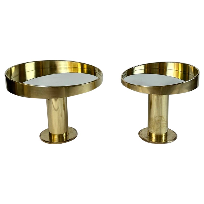 Late 20th Century Italian Pair of Round Brass & Silver Mirror Side Tables For Sale