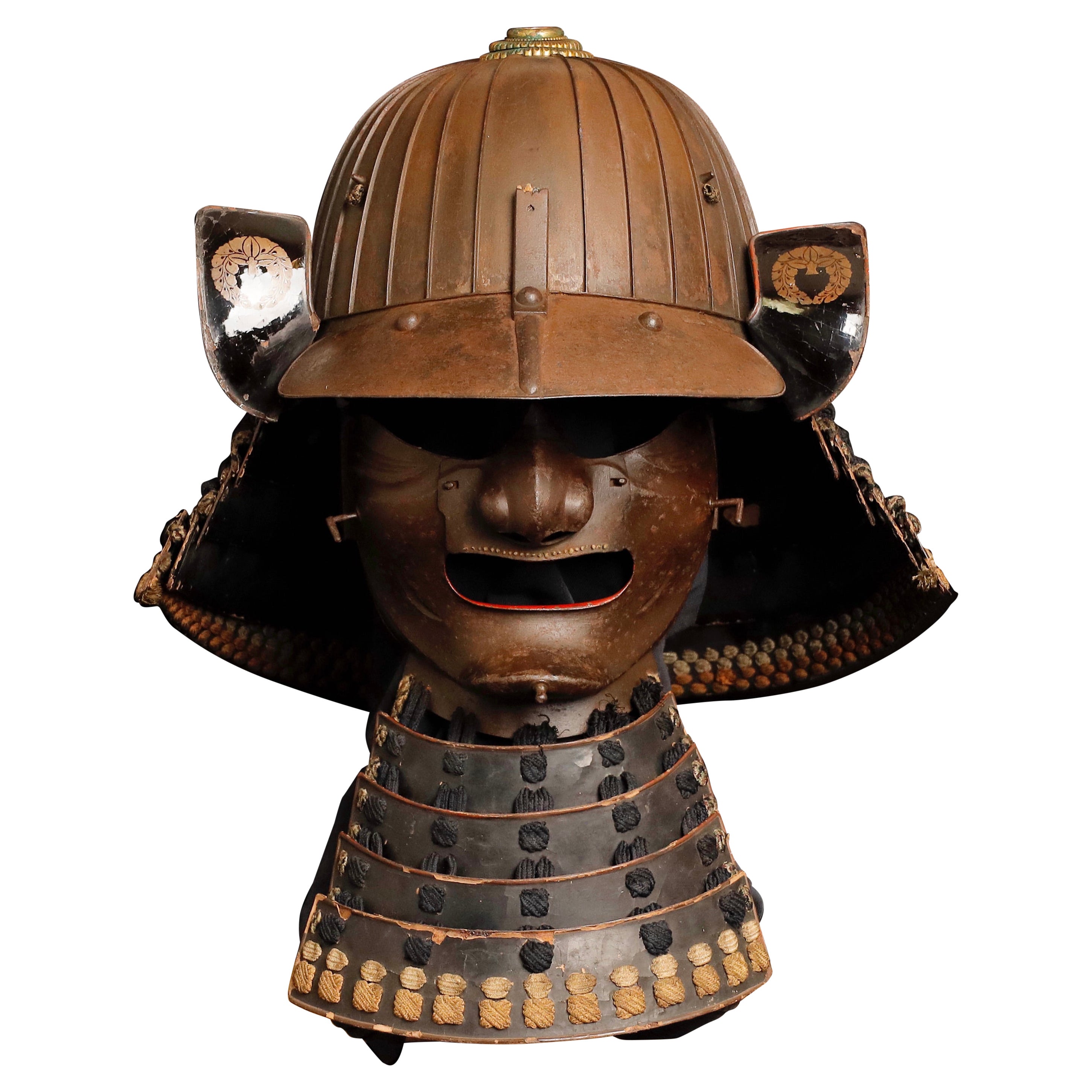 Edo-Era Samurai Helmet and Mask Set, an Authentic Piece of History from the 17th