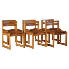 Ensemble de 6 chaises de salle à manger en pin et cuir par Knud Færch - Moderne danois - années 1970