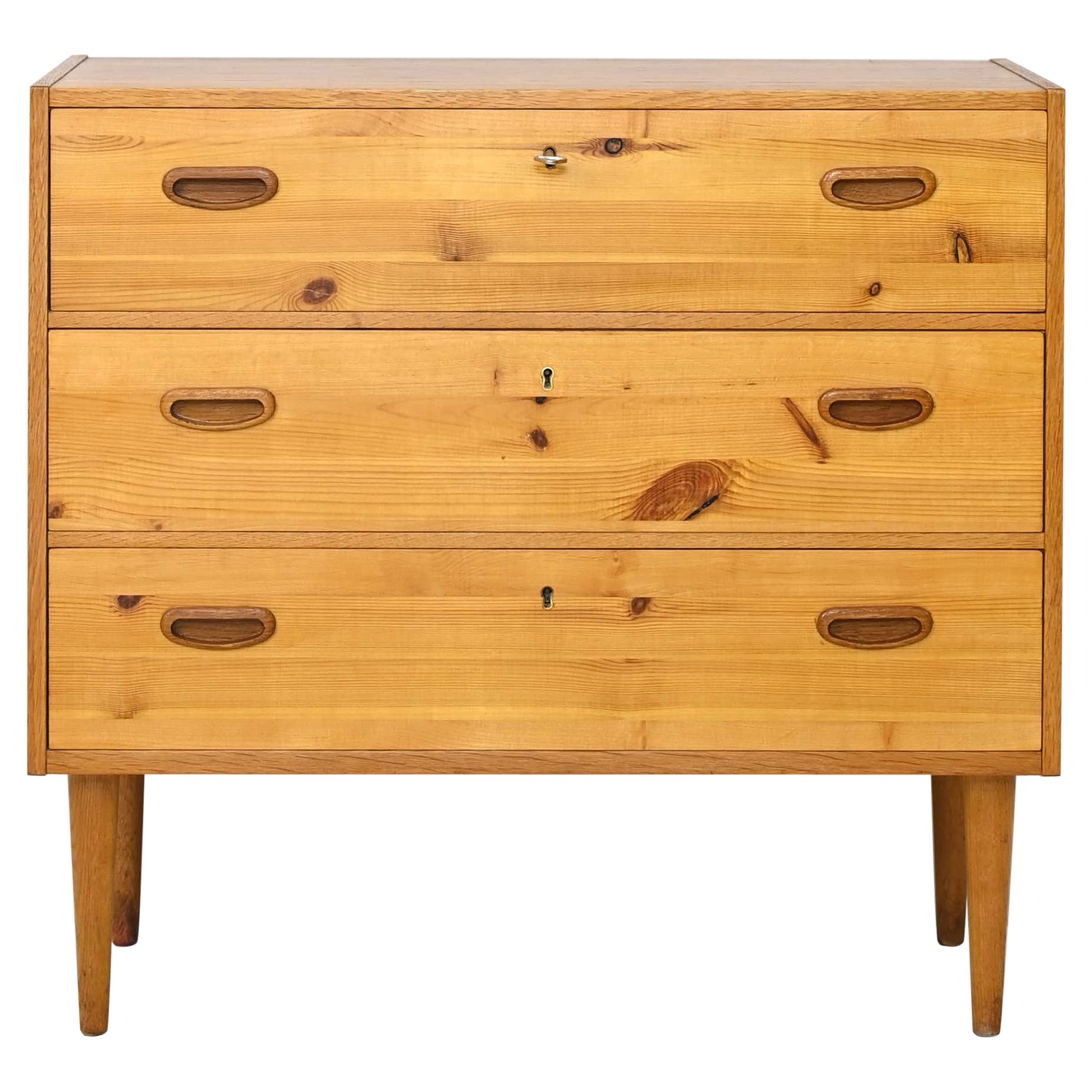Swedish Modernist Chest of Drawers from the 1960s For Sale