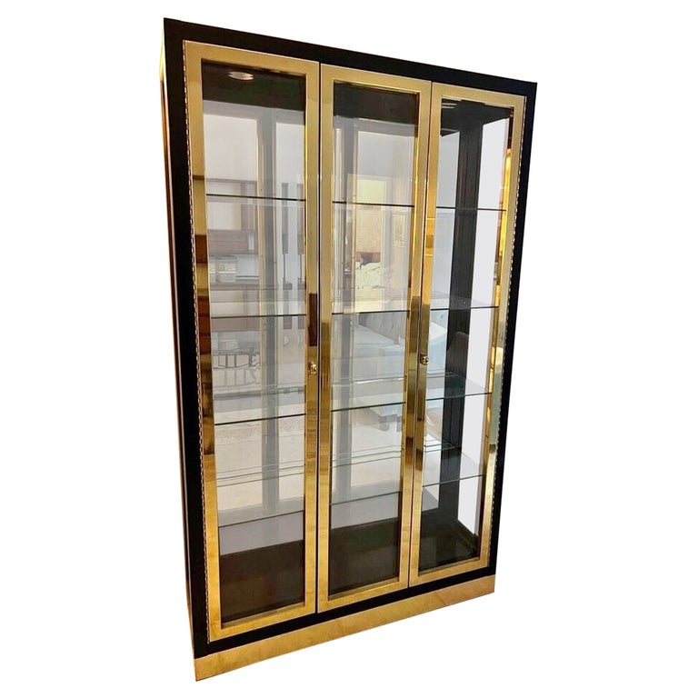 Vintage Display Case Vitrine by Henredon For Sale at 1stDibs
