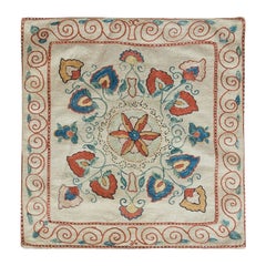 Cuscino da lancio in tessuto Suzani ricamato a mano, copricuscino in 100% seta. 19 "x20"