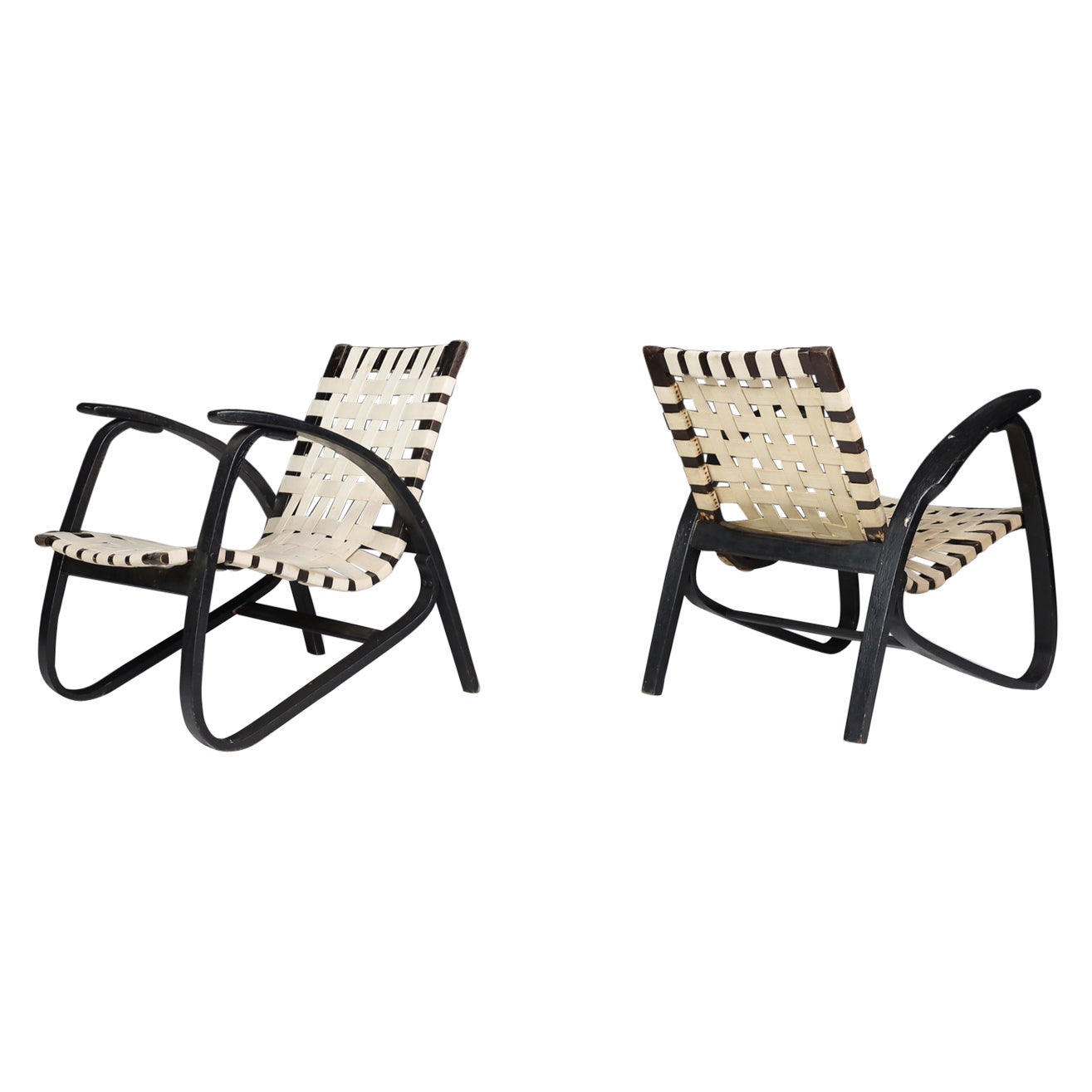 Jan Vaněk Pair of Lounge Chairs in Bentwood and Canvas Straps Praque, 1940s