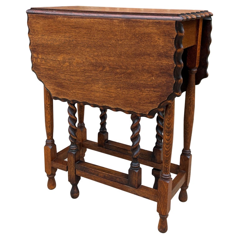 Antique English Table Drop Leaf Gateleg Pie Crust Edge Oak Barley Twist