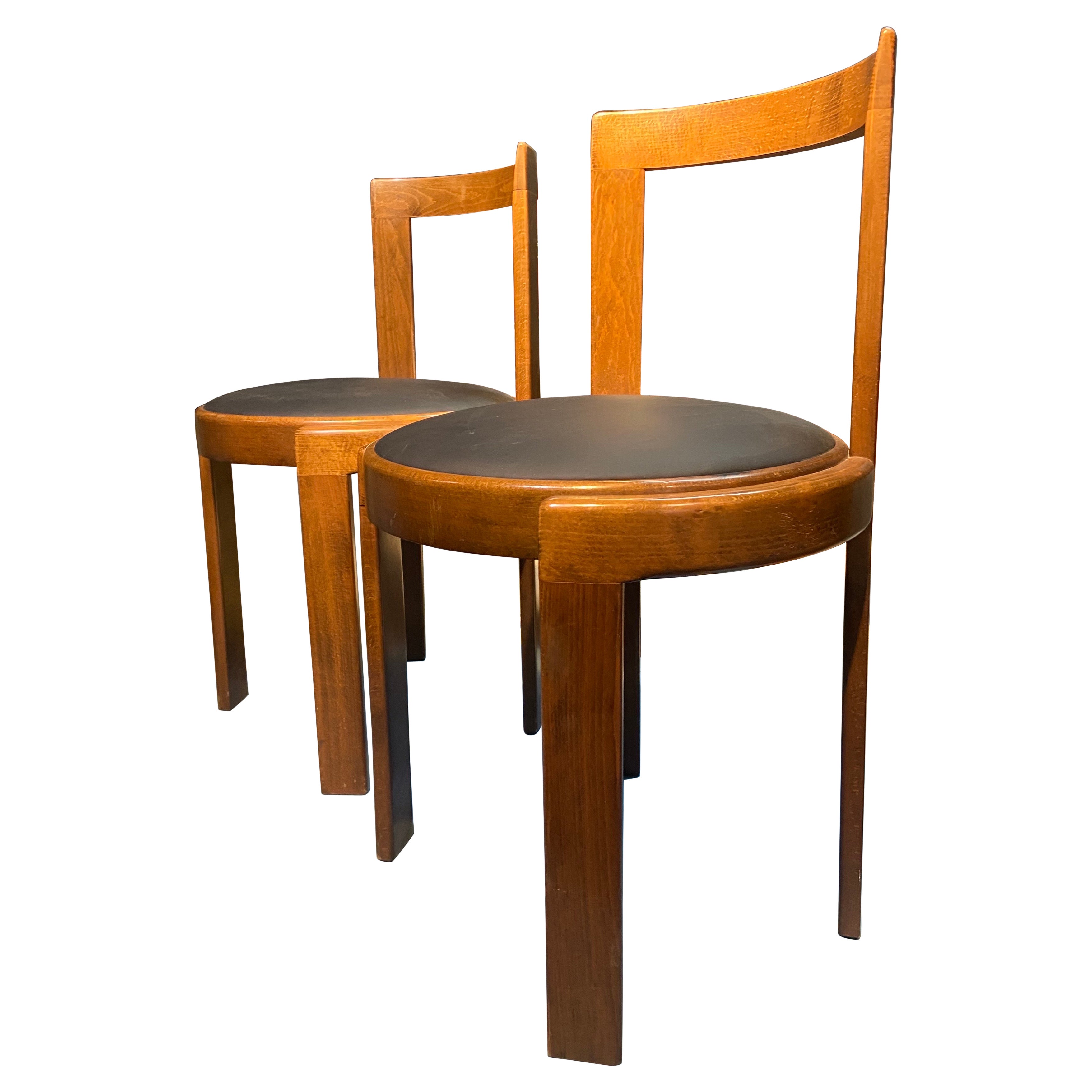 20th Century Two Vintage Italian Round Hand Carved Wooden Dining Chairs For Sale