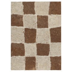 Zeitgenössischer gefilzter Perserteppich von Rug & Kilim in Beige-Braun mit geometrischem Muster