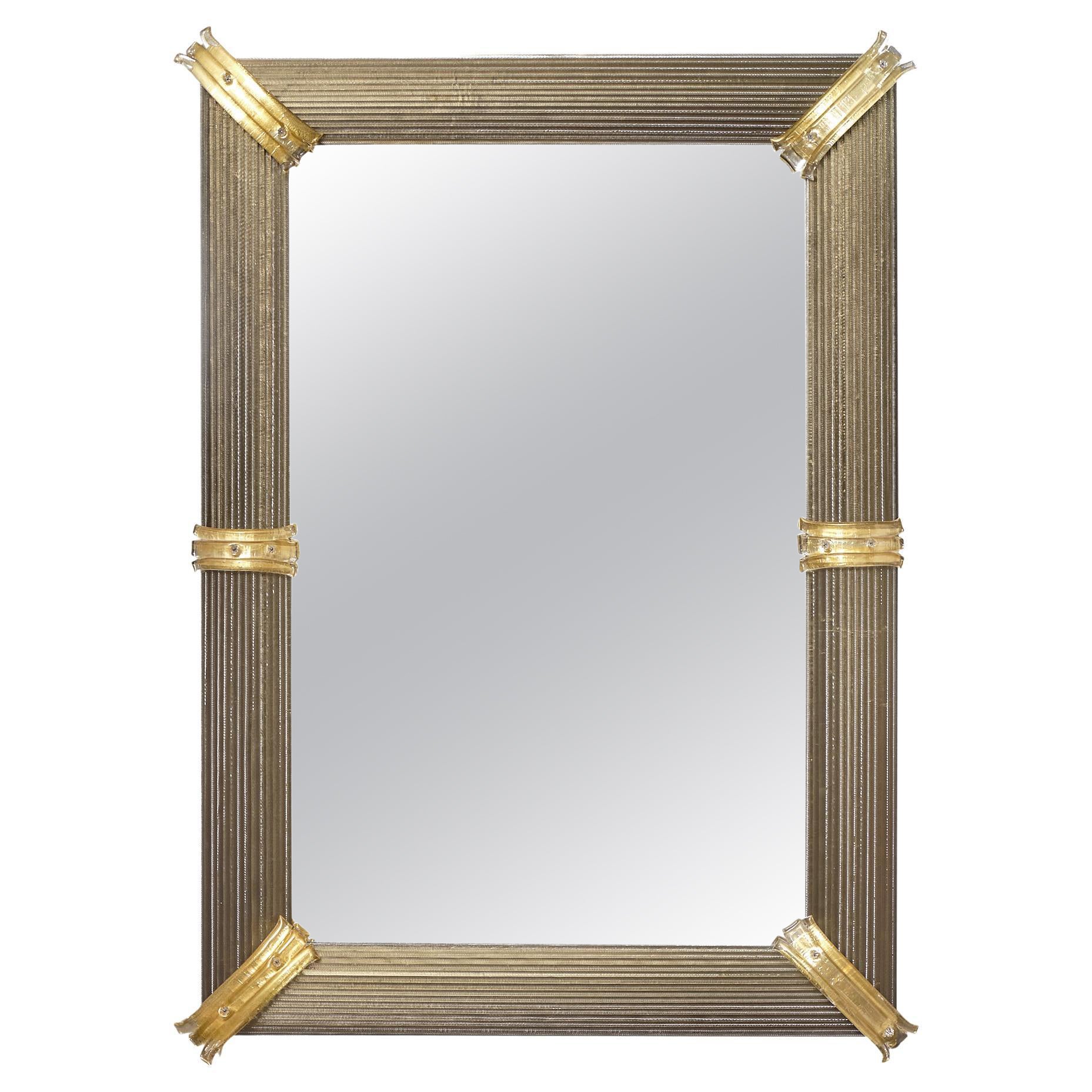 Miroir Rigadin gris et or en verre de Murano en vente