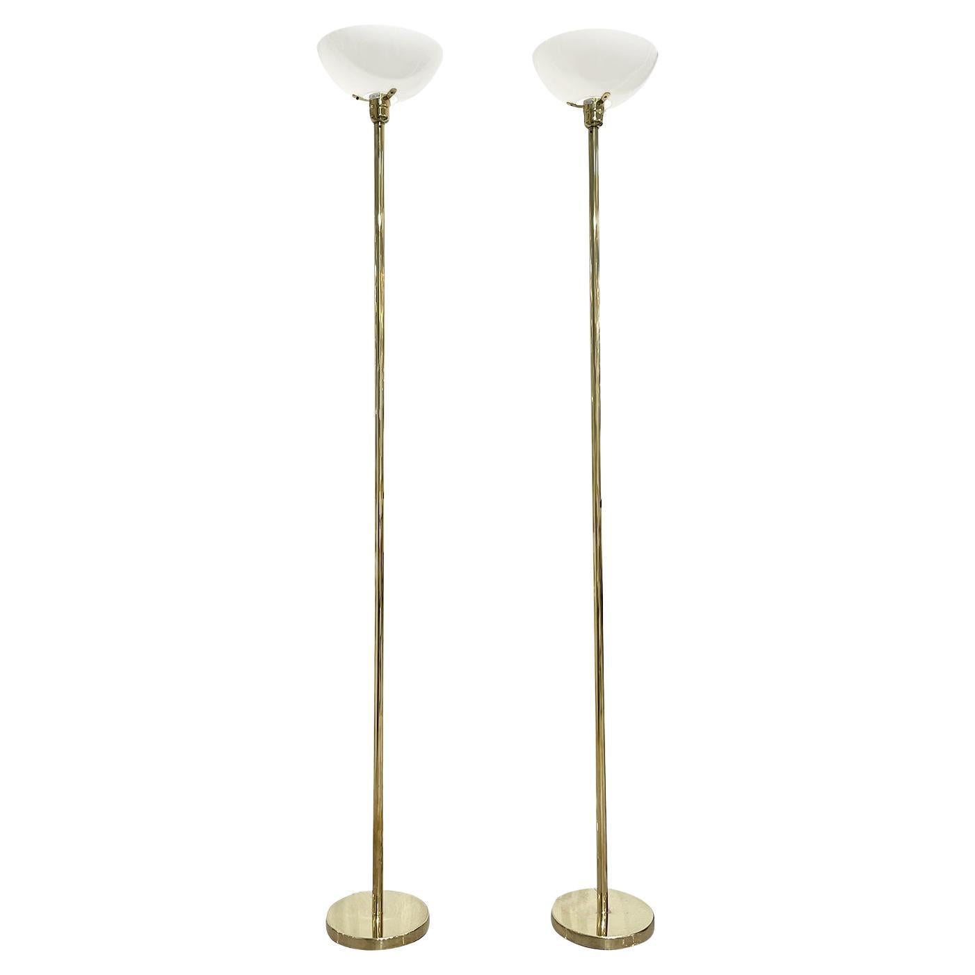 Paire de lampadaires suédois du XXe siècle en laiton Markaryd par Hans-Agne Jakobsson