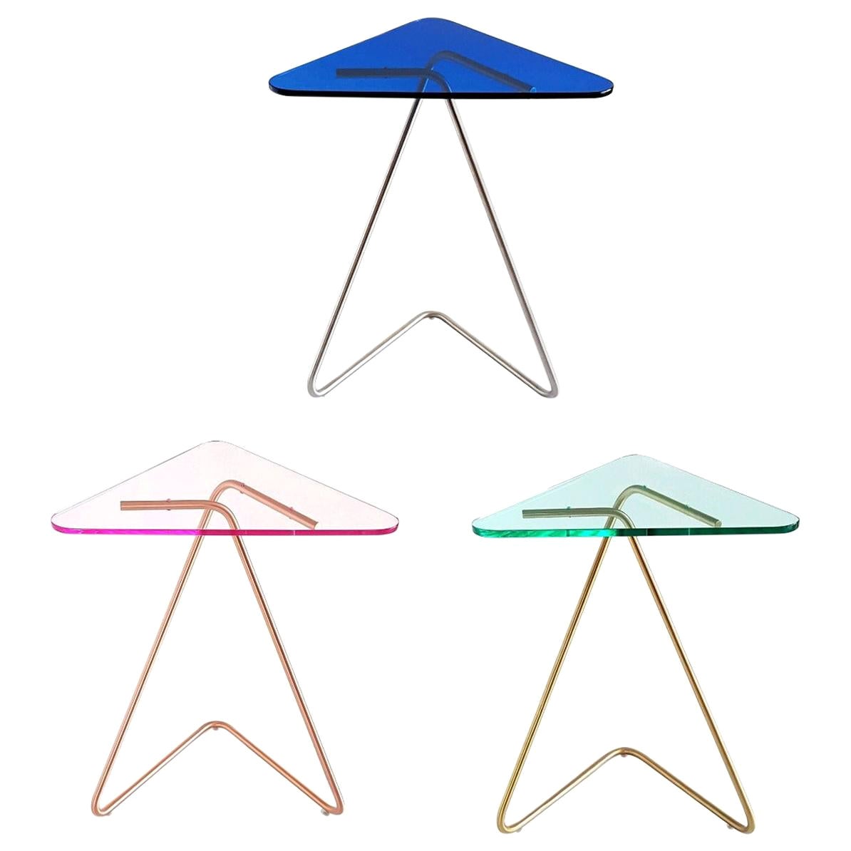 Ensemble de 3 tables d'appoint triangulaires par Rita Kettaneh en vente