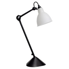 Lampe en polycarbonate Lampe de table Gras N° 205 par Bernard-Albin Gras
