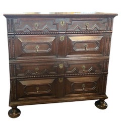 17th Century English Jacobean Chest of Drawers in Oak