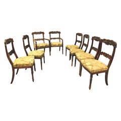 Antique Walnut Living Room Set of 6 Chairs and 2 Armchairs, 19th Century Italy
