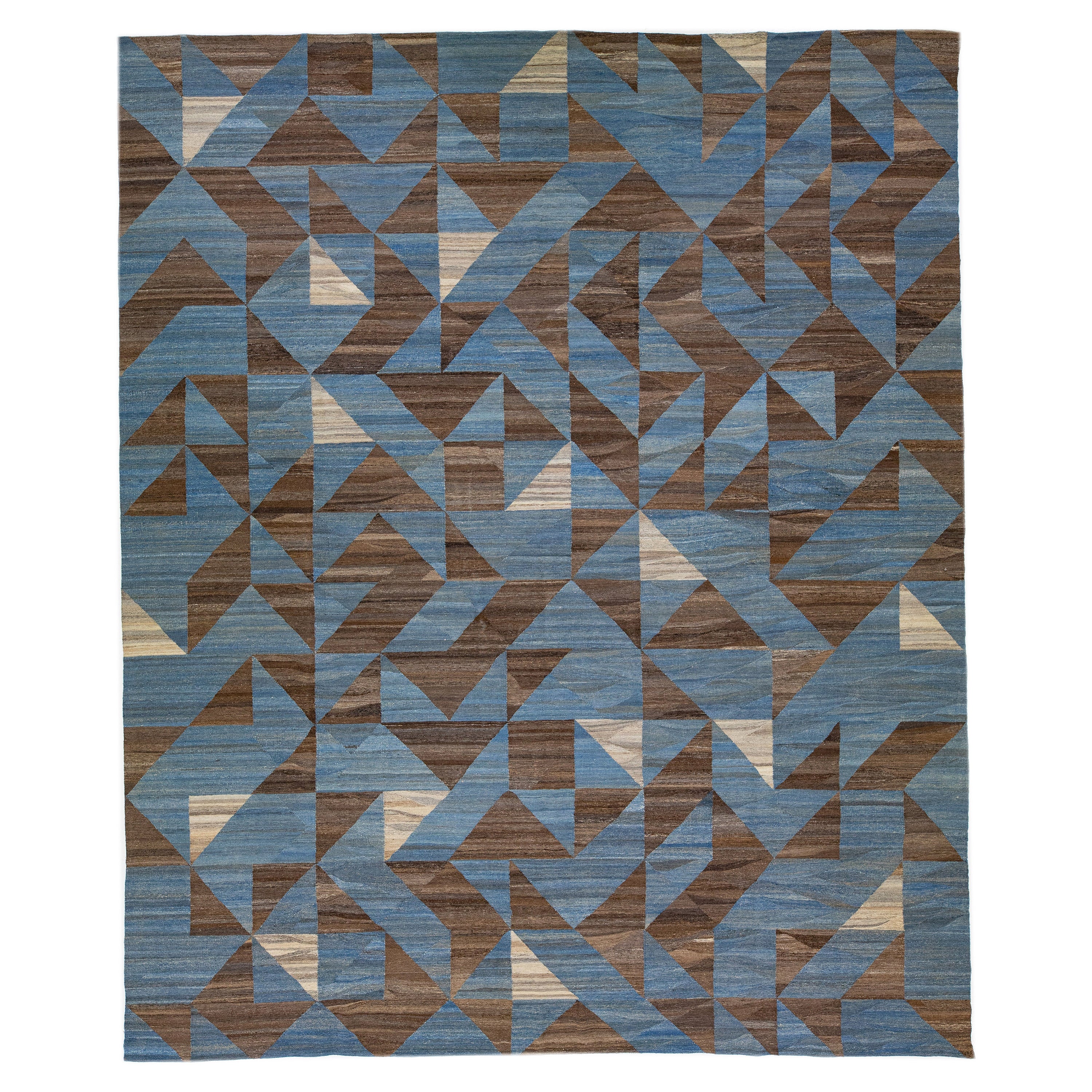 Tapis Kilim bleu surdimensionné en laine tissé à plat au design abstrait moderne