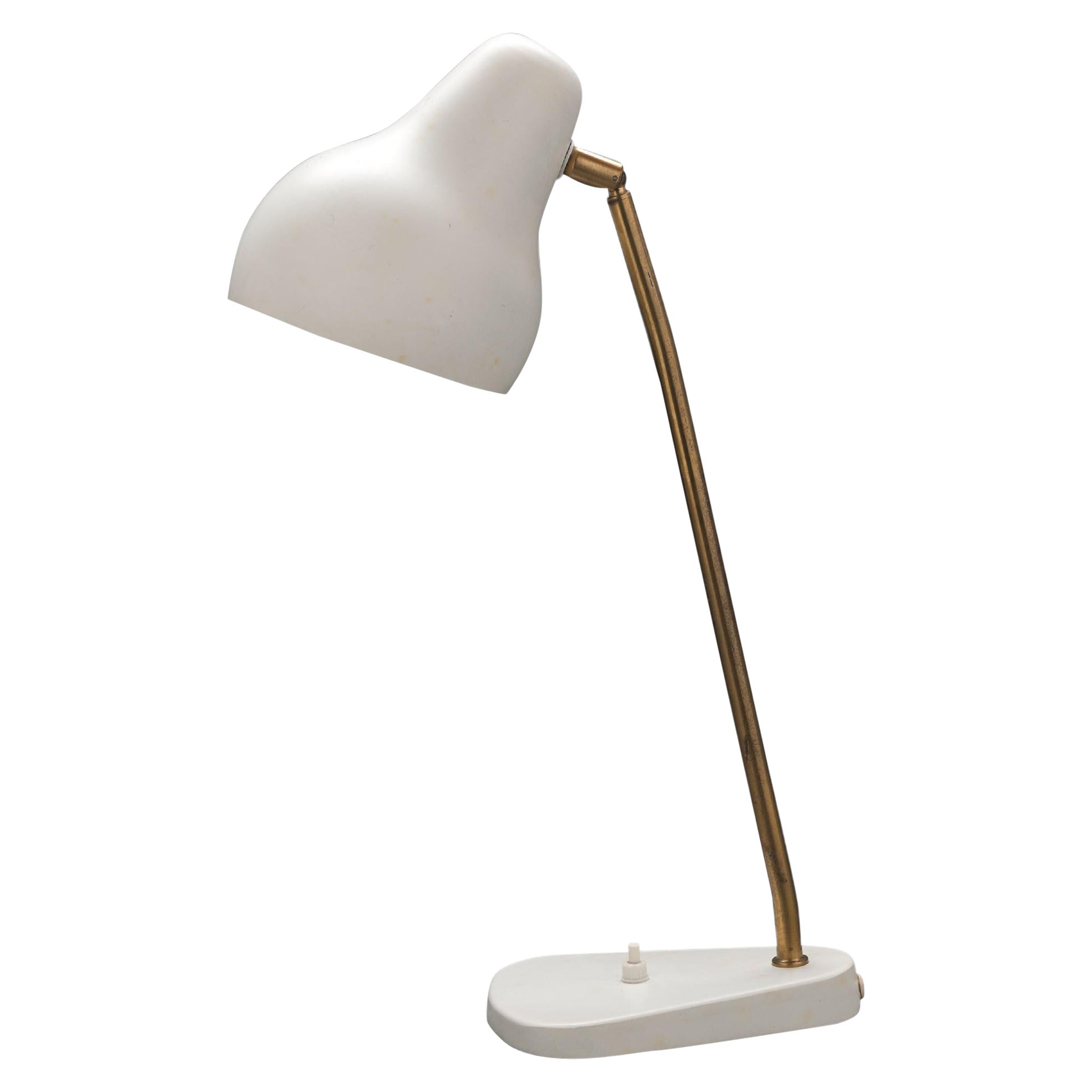 Early 1950's Vl Table Lamp by Vilhelm Lauritzen, Louis Poulsen, Pair Available For Sale