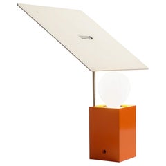 Antonio Pio Macchi Cassia pour Arteluce, Italie, années 1970, lampe de table modèle 610