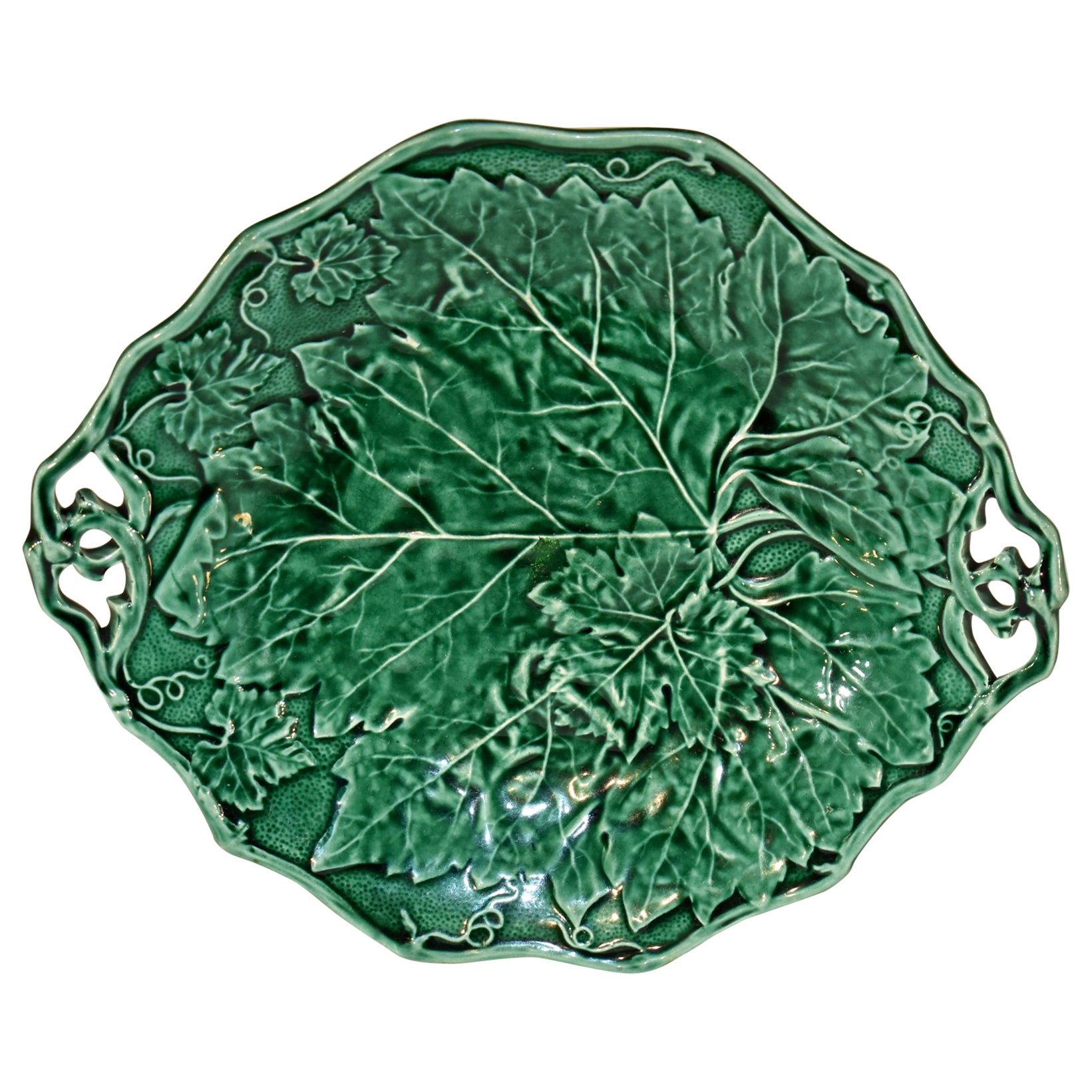 Davenport Handled Majolica Dish, Dated 1852 For Sale