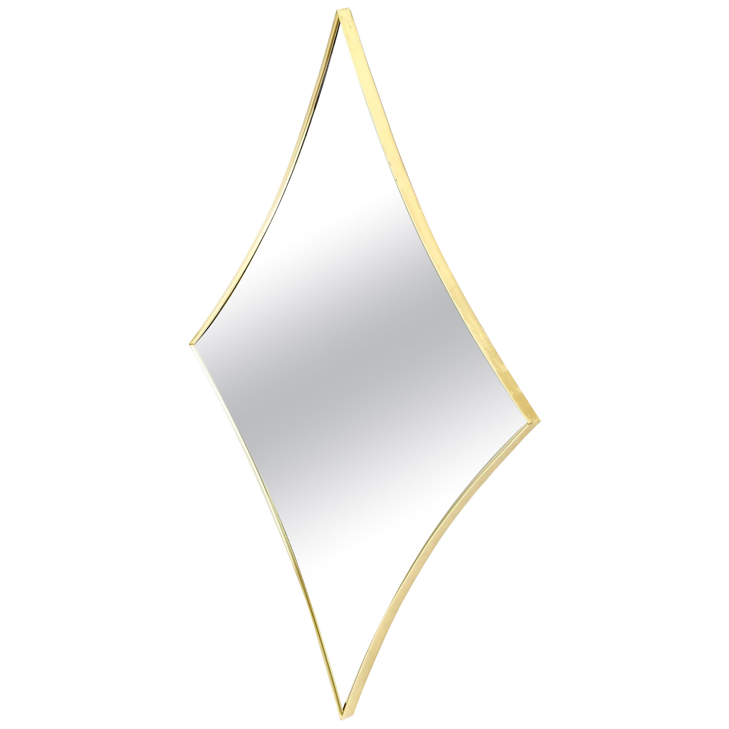 Miroir mural italien à cadre à profil mince en forme de diamant en aluminium moulé en vente